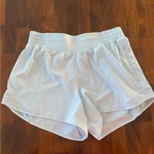 Lululemon Hotty Hot High Rise 4”